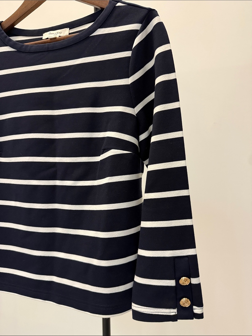 ✨ Haver & Blair Striped Boatneck Top M • Navy White Gold Button Detail ✨ - Picture 5 of 12